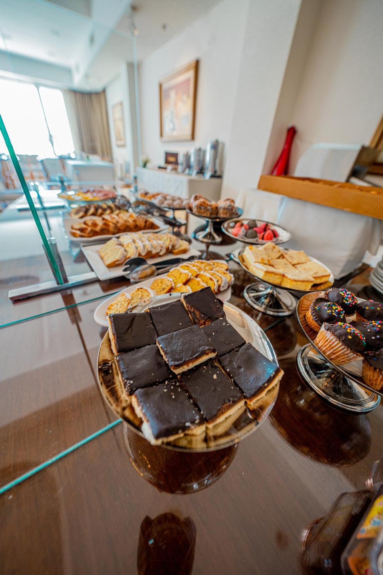 Hotel Iruna Mar del Plata Luaran gambar