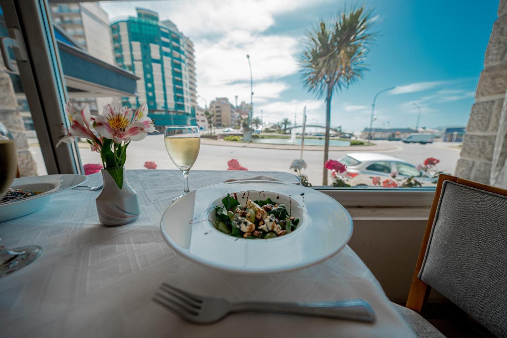 Hotel Iruna Mar del Plata Luaran gambar